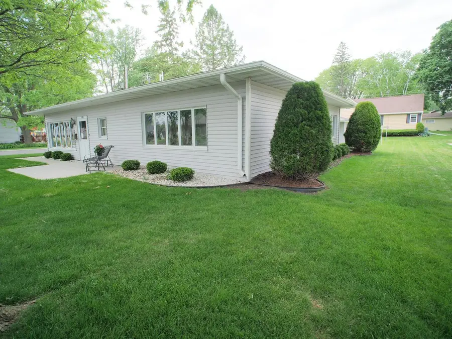 1300 Center STREET, Watertown, WI 53098 - #3