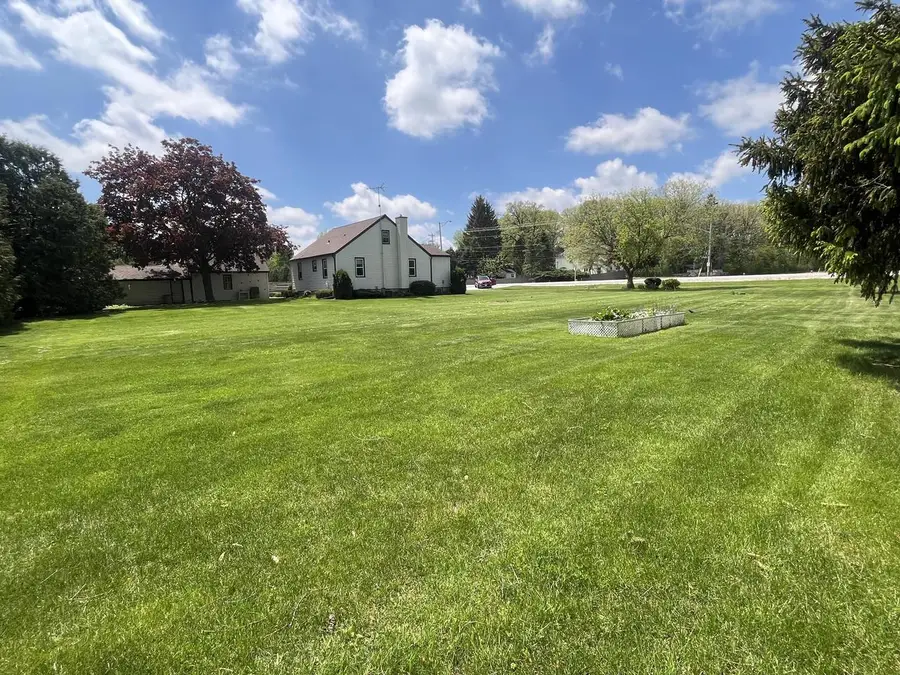 1905 N Rapids ROAD, Manitowoc, WI 54220 - #2