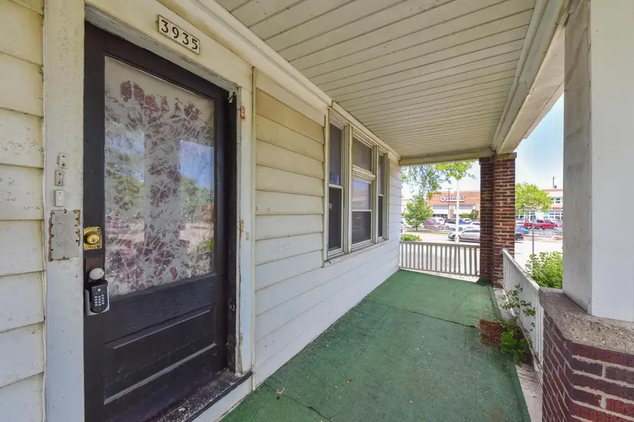 3935 N Palmer STREET, Milwaukee, WI 53212 - #2