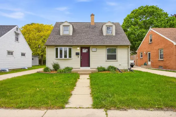 3205 S 72nd STREET, Milwaukee, WI 53219