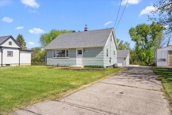 3776 Hubertus ROAD, Hubertus, WI 53033