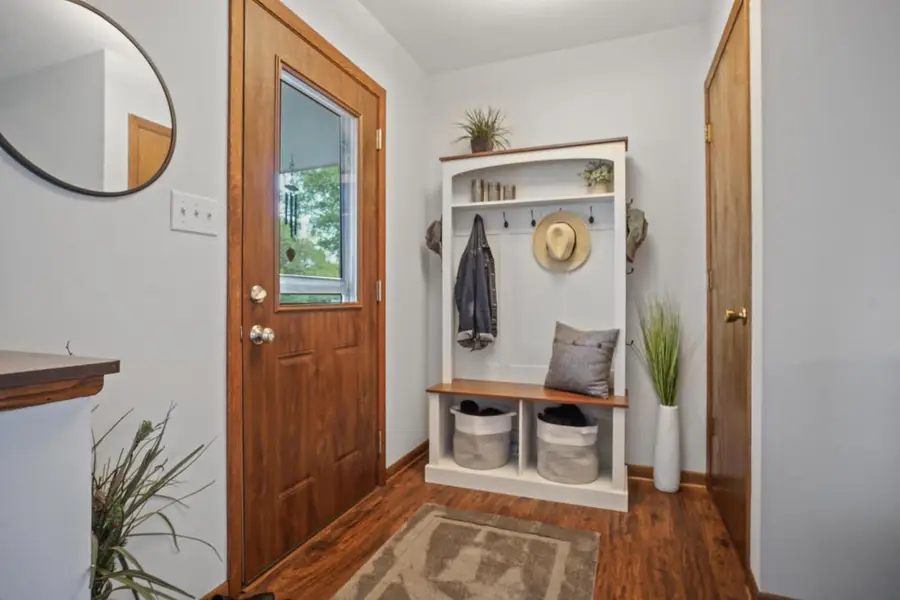 S56W23550 Maplewood TERRACE, Waukesha, WI 53189 - #3