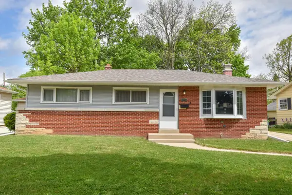 10136 W Manitoba STREET, West Allis, WI 53227