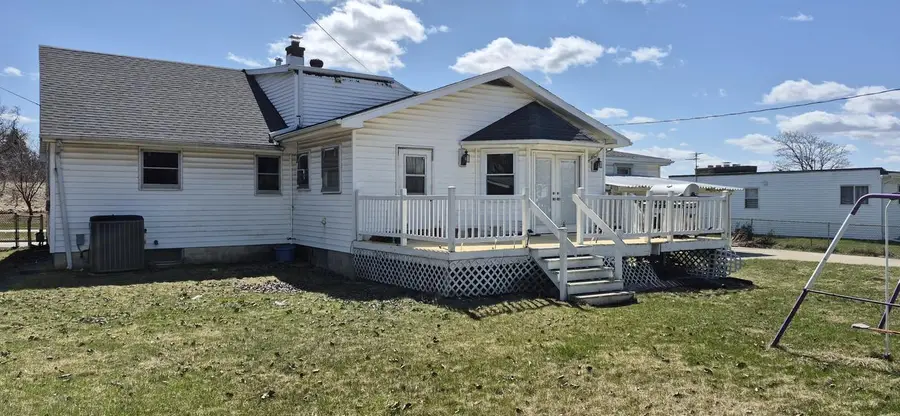 2430 W College AVENUE, Milwaukee, WI 53221 - #2