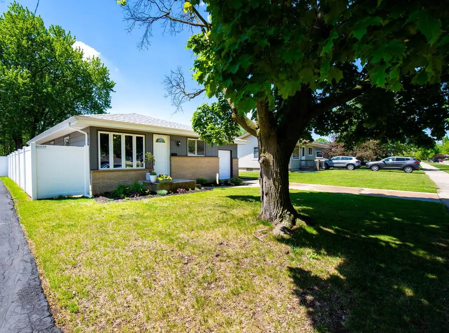 5331 Marboro DRIVE, Racine, WI 53406 - #3