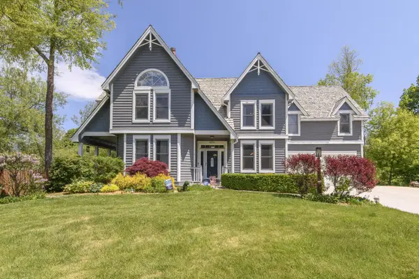 5201 Hunt Club ROAD E, Wind Point, WI 53402