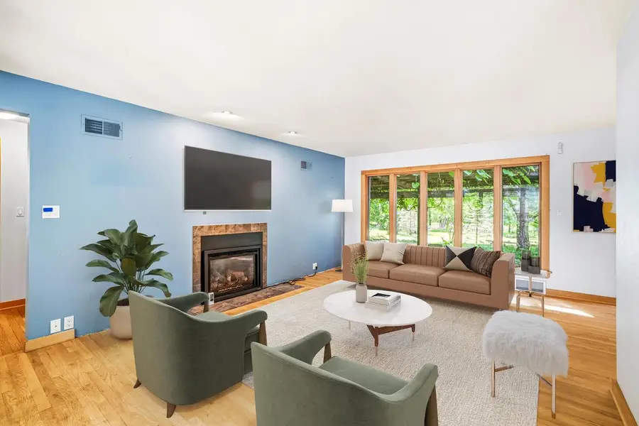 W276N1875 Spring Creek DRIVE, Pewaukee, WI 53072 - #3