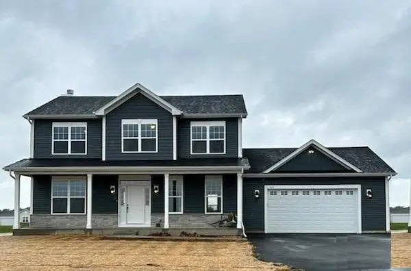 411 Kensington COURT #Lt130 Adams, Williams Bay, WI 53191 - #1
