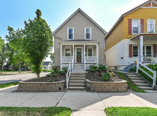 2500 S Lenox STREET, Milwaukee, WI 53207