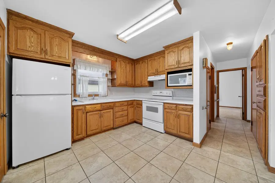 2015 Van Buren STREET, New Holstein, WI 53061 - #3