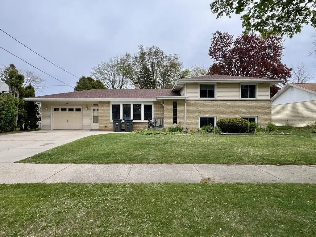 3205 N 10th STREET, Sheboygan, WI 53083 - #1