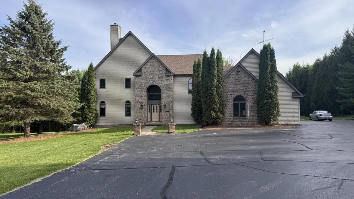 W1780 W Auburn Ashford DRIVE, Campbellsport, WI 53010 - #1