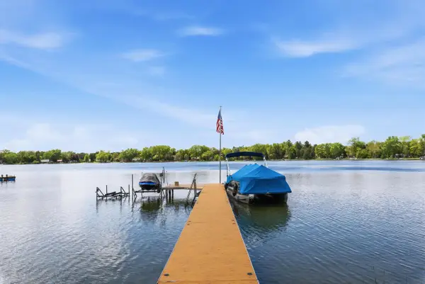 W376S4887 E Pretty Lake ROAD, Dousman, WI 53118