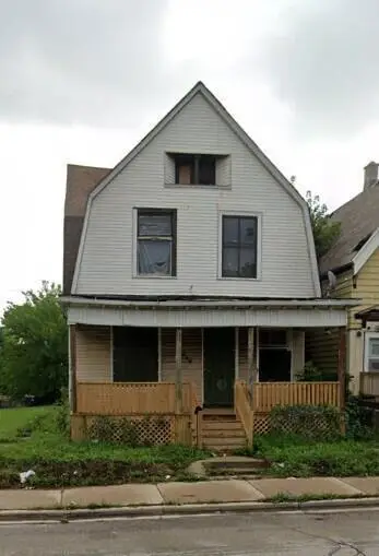 1940 N 27th STREET, Milwaukee, WI 53208