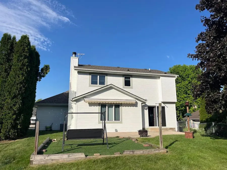 241 Quail CIRCLE, West Bend, WI 53095 - #3