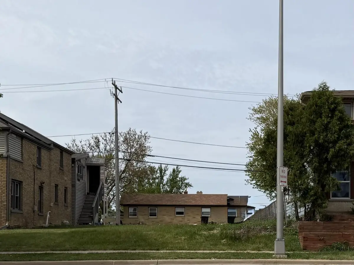 Lt7 W HOWARD AVENUE, Greenfield, WI 53221 - #1