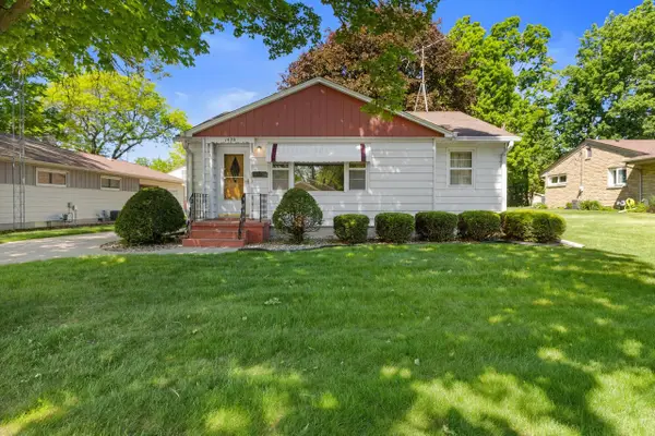 1420 Neenah STREET, Watertown, WI 53094