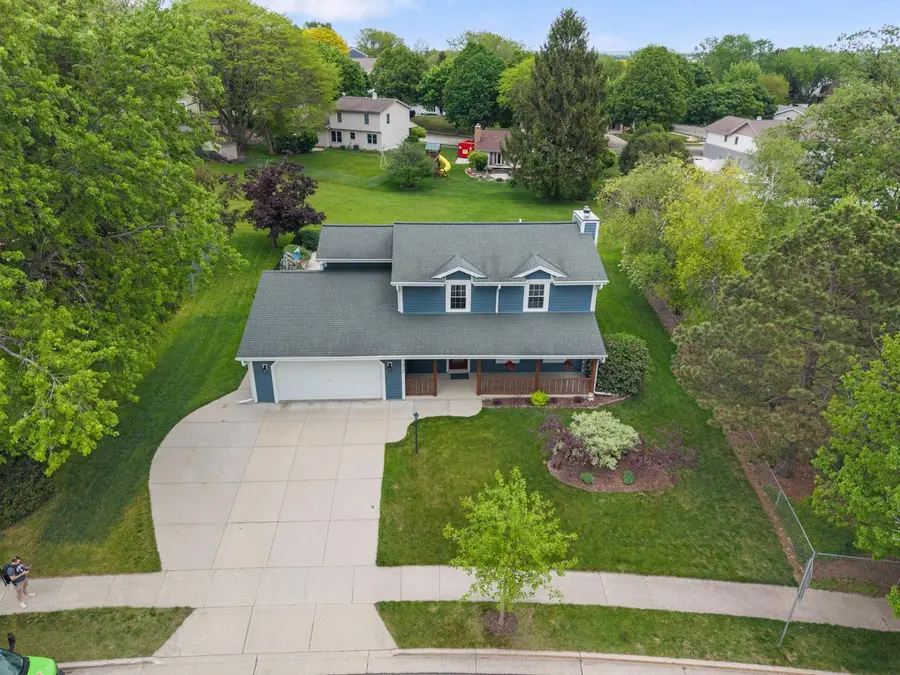 3106 Rolling Ridge DRIVE, Waukesha, WI 53188 - #2