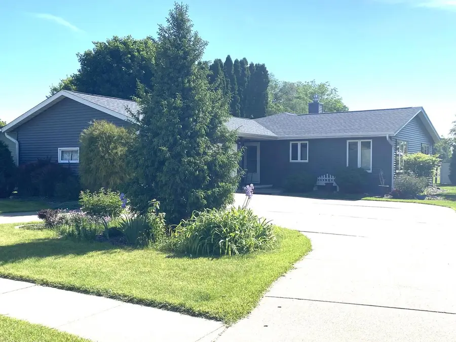 717 Mark STREET N, West Salem, WI 54669 - #2