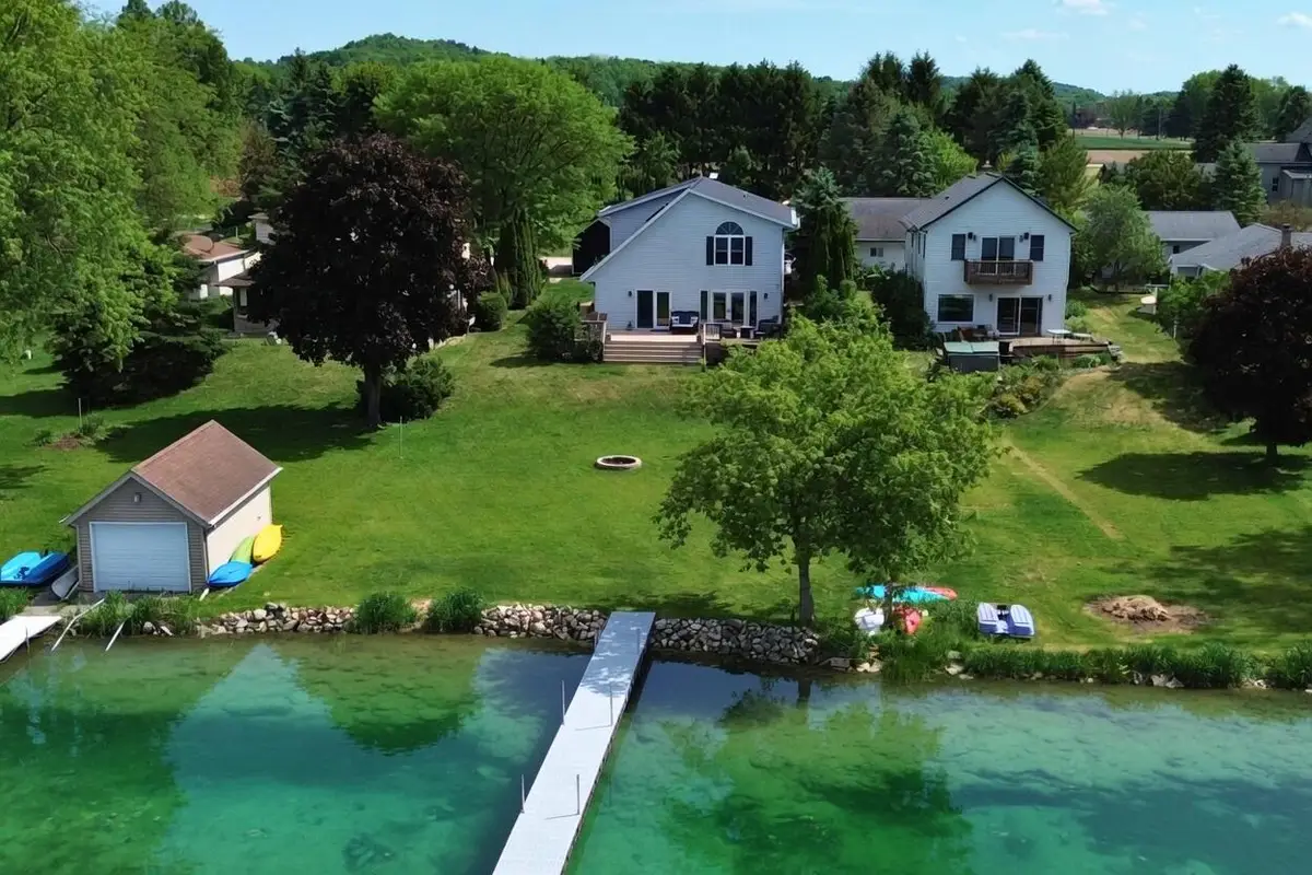 6058 Shady LANE, Hartford, WI 53027 - #1