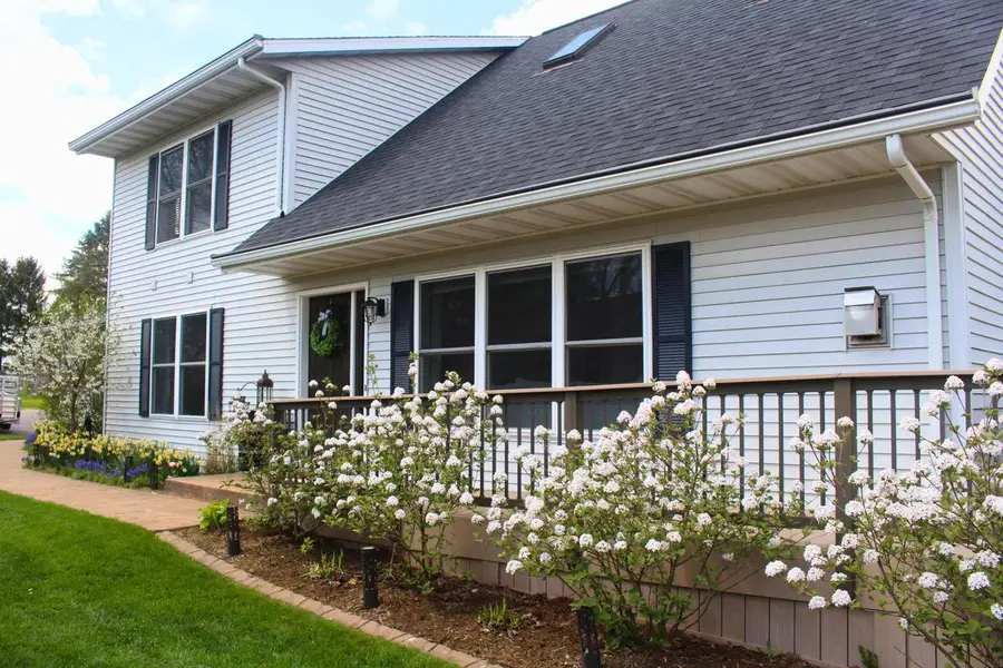6058 Shady LANE, Hartford, WI 53027 - #3