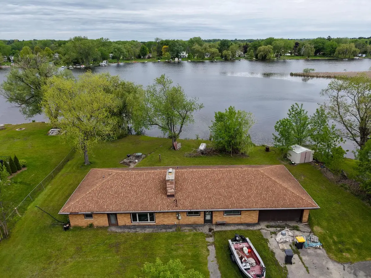 3468 S Shore DRIVE, Hubertus, WI 53033 - #1