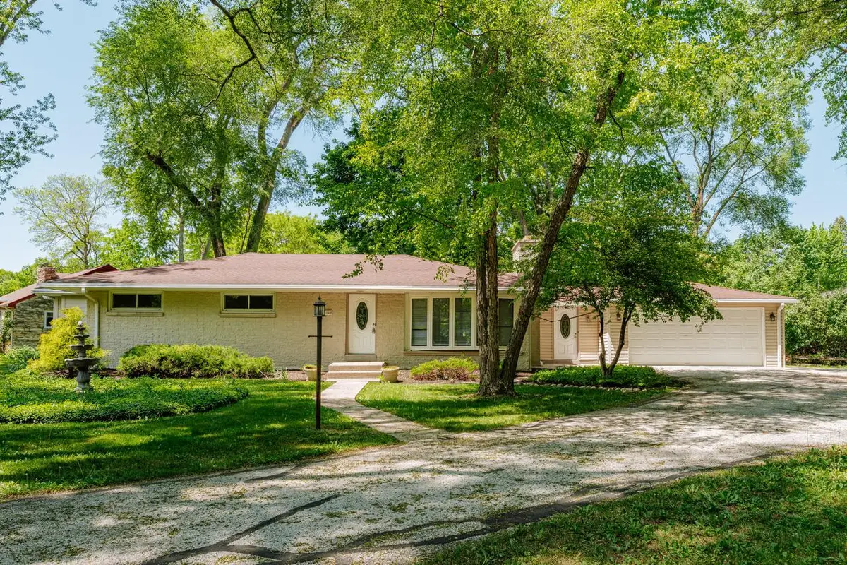 12400 Elmhurst PARKWAY, Elm Grove, WI 53122 - #1