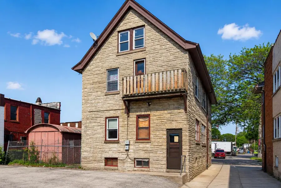 815 S 22nd STREET #815A, 817, Milwaukee, WI 53204 - #2