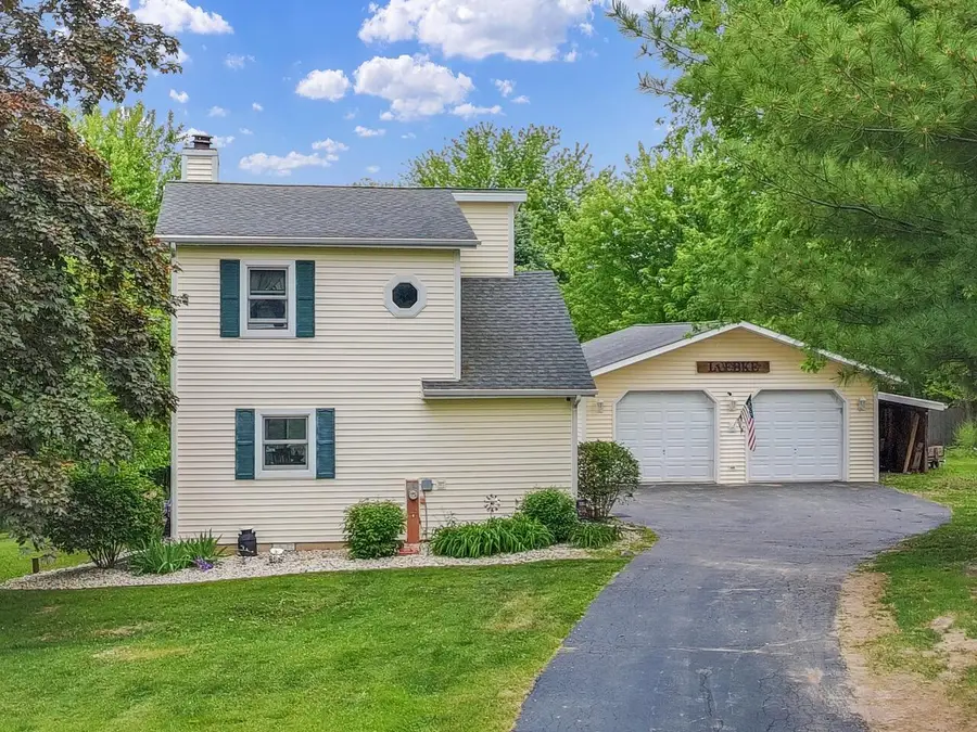 W5838 Mariner Hills COURT, Elkhorn, WI 53121 - #3