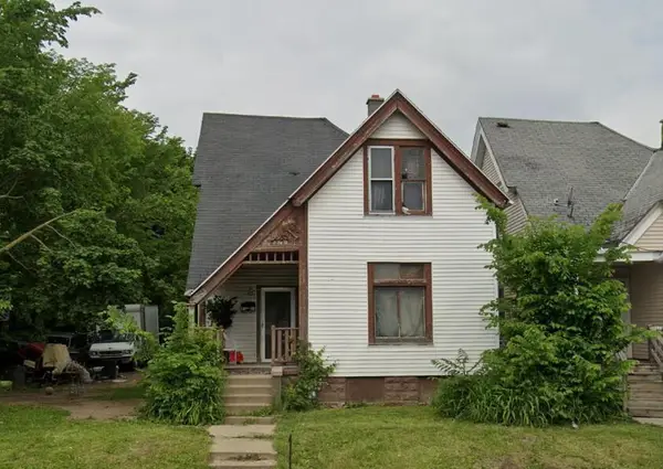 2133 N 27th STREET, Milwaukee, WI 53208