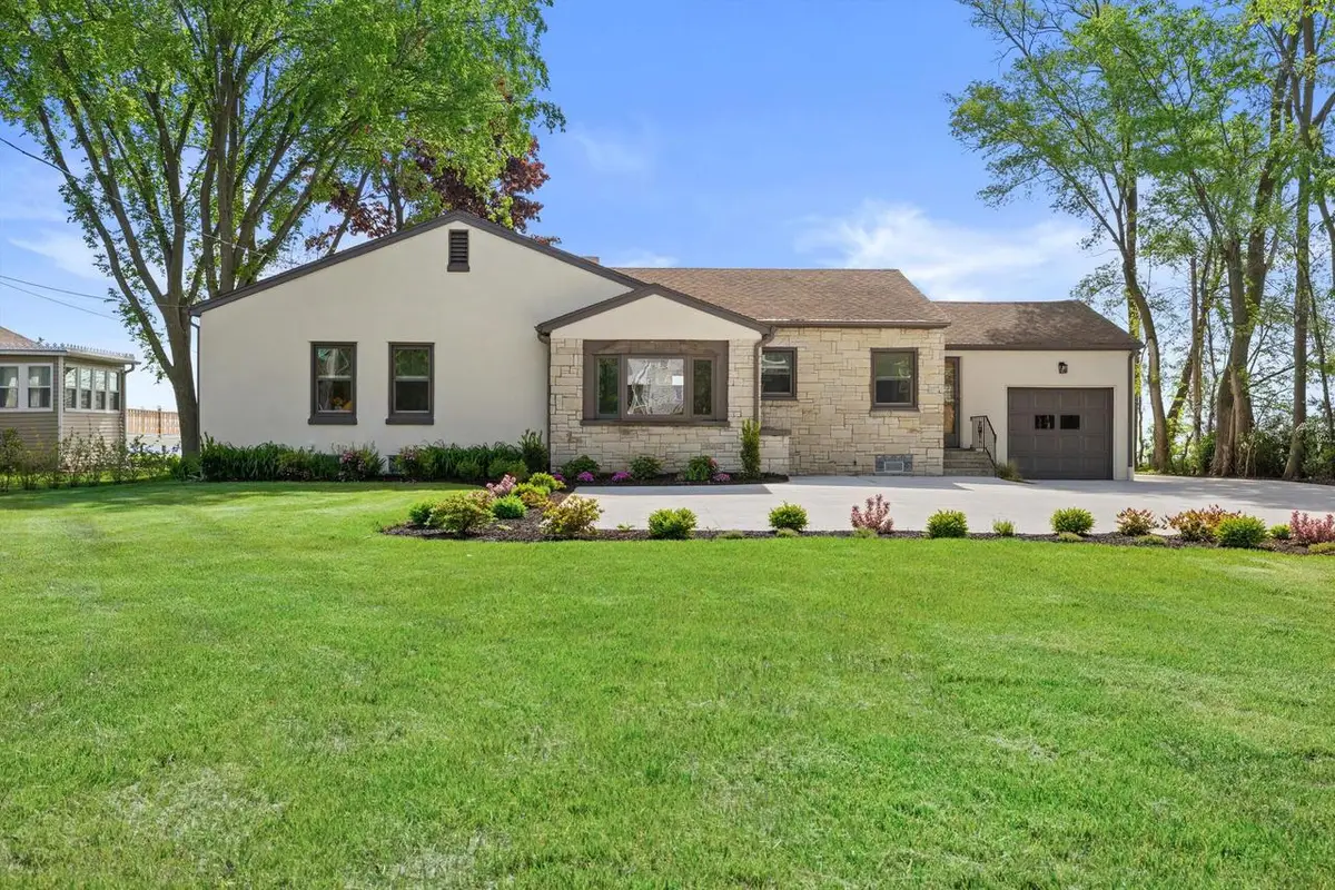 865 Sheridan ROAD, Kenosha, WI 53140 - #1