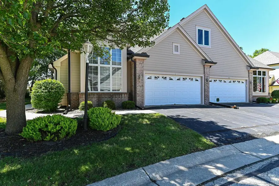 411 Meadowdale DRIVE #1, Waukesha, WI 53188 - #2