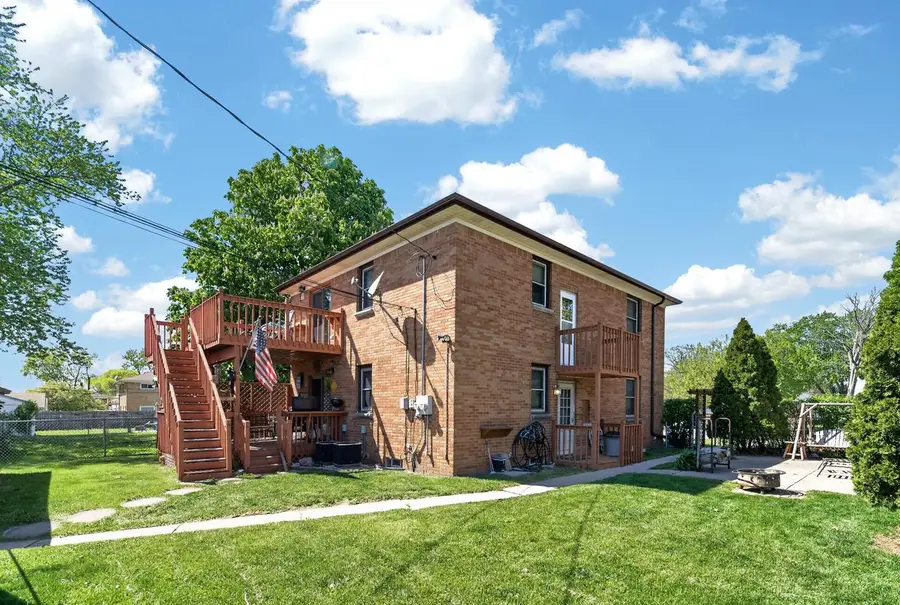 10111 W Cleveland AVENUE #10113, West Allis, WI 53227 - #3