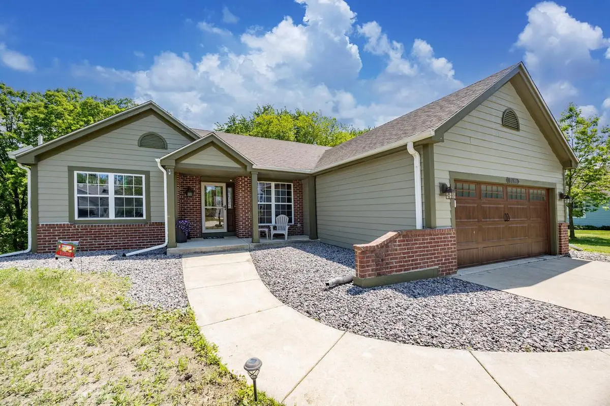 W195S8654 Plum Creek BOULEVARD, Muskego, WI 53150 - #1