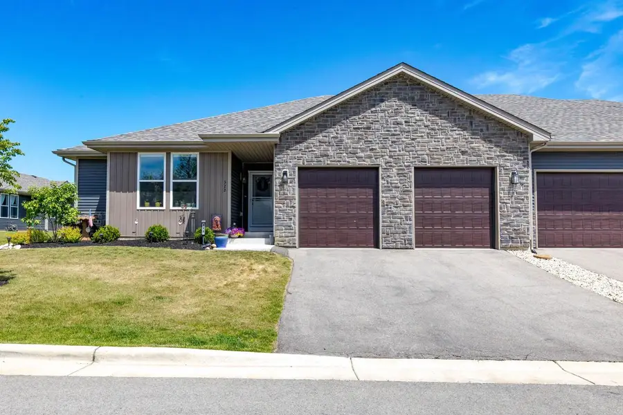 322 Stricker WAY #20, Edgerton, WI 53534 - #2
