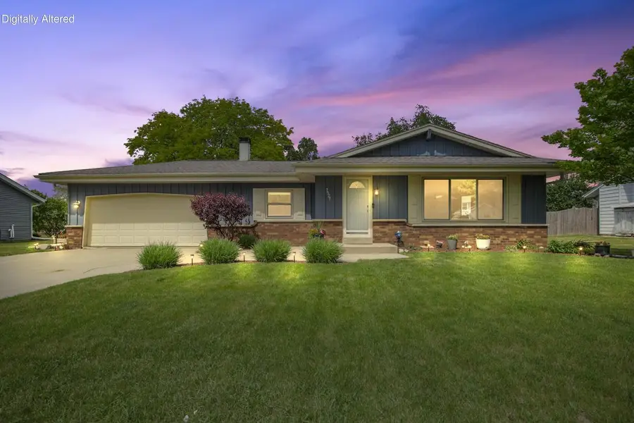 7527 S 73rd STREET, Franklin, WI 53132 - #2