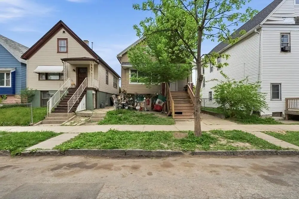 1978 S 12th STREET, Milwaukee, WI 53204 - #1