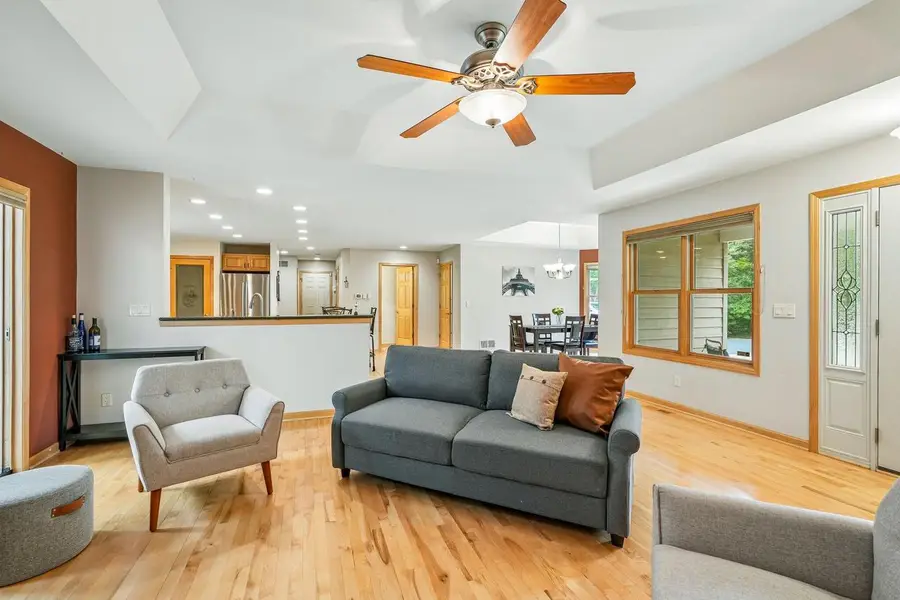 8040 W County Line ROAD, Franksville, WI 53126 - #3