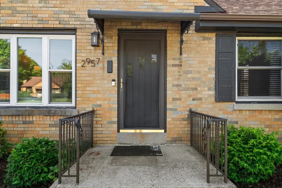 2957 N 84th STREET, Milwaukee, WI 53222 - #3