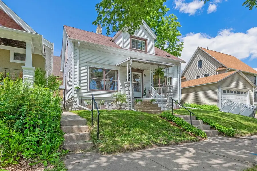 2713 S California STREET, Milwaukee, WI 53207 - #3