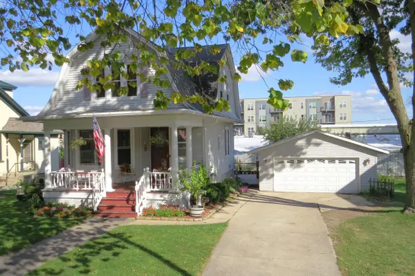 209 S Washington STREET, Watertown, WI 53094