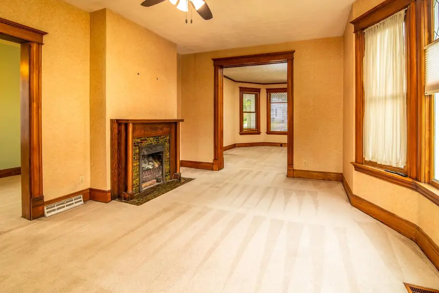 209 S Washington STREET, Watertown, WI 53094 - #2