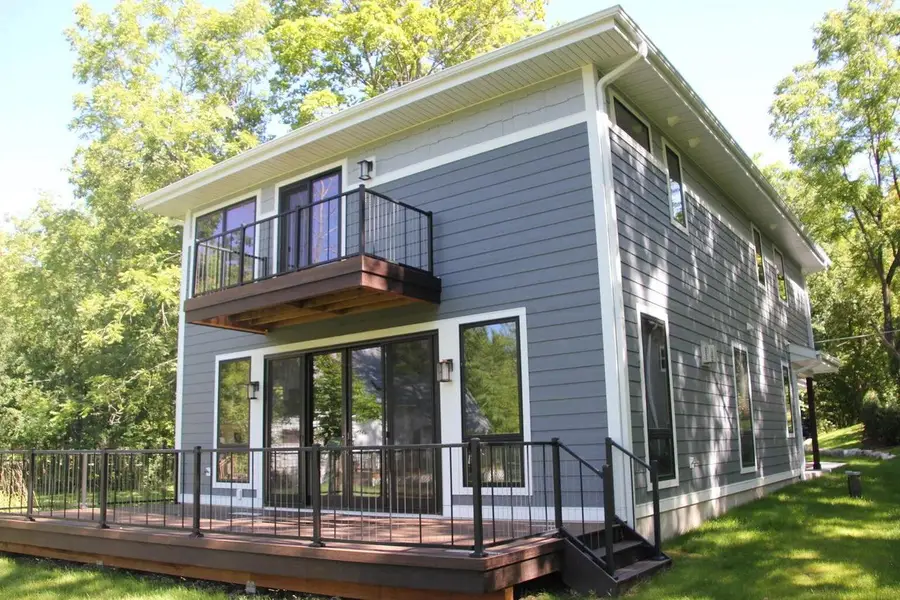 34215 Venice Park ROAD, Delafield, WI 53018 - #2