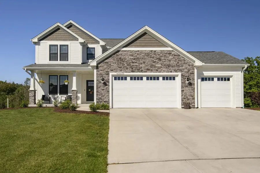 W176N7392 Amethyst DRIVE, Menomonee Falls, WI 53051 - #2