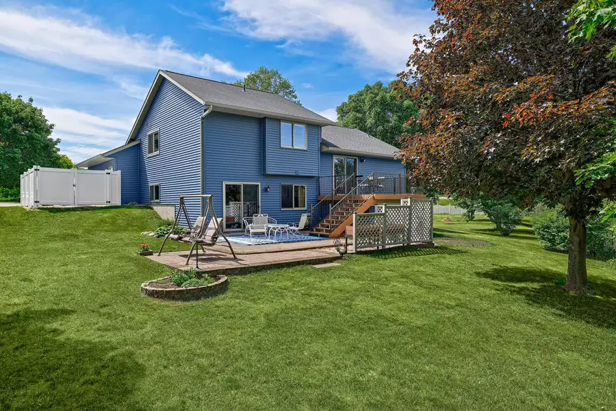 501 Freedom STREET, Holmen, WI 54636 - #2