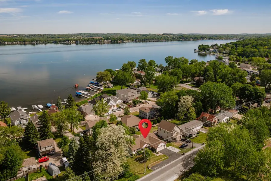N26W27080 Prospect AVENUE, Pewaukee, WI 53072 - #3