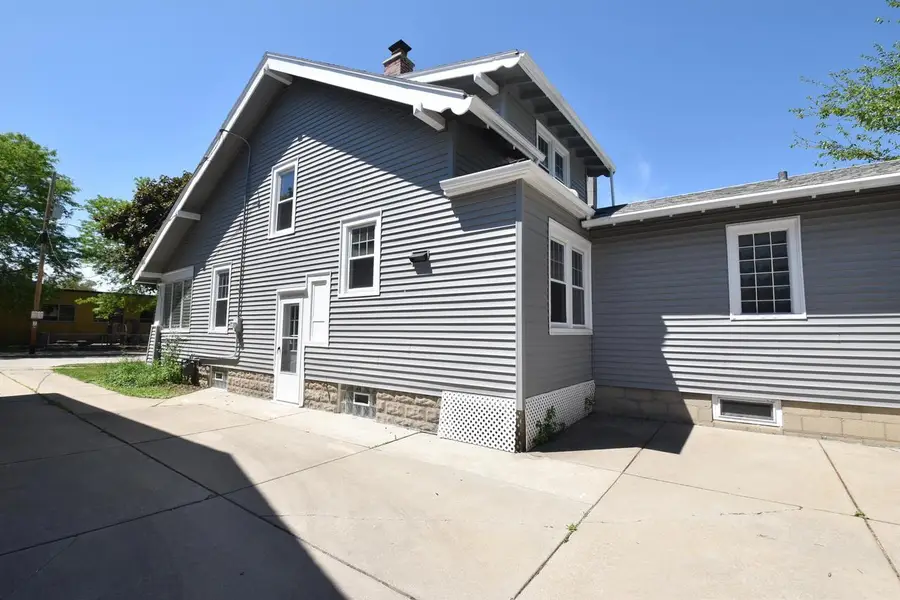728 Linden STREET, Waukesha, WI 53186 - #3