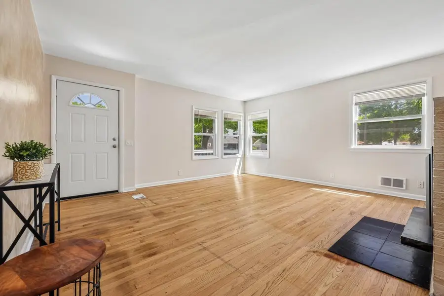 5125 N 81st STREET, Milwaukee, WI 53218 - #2
