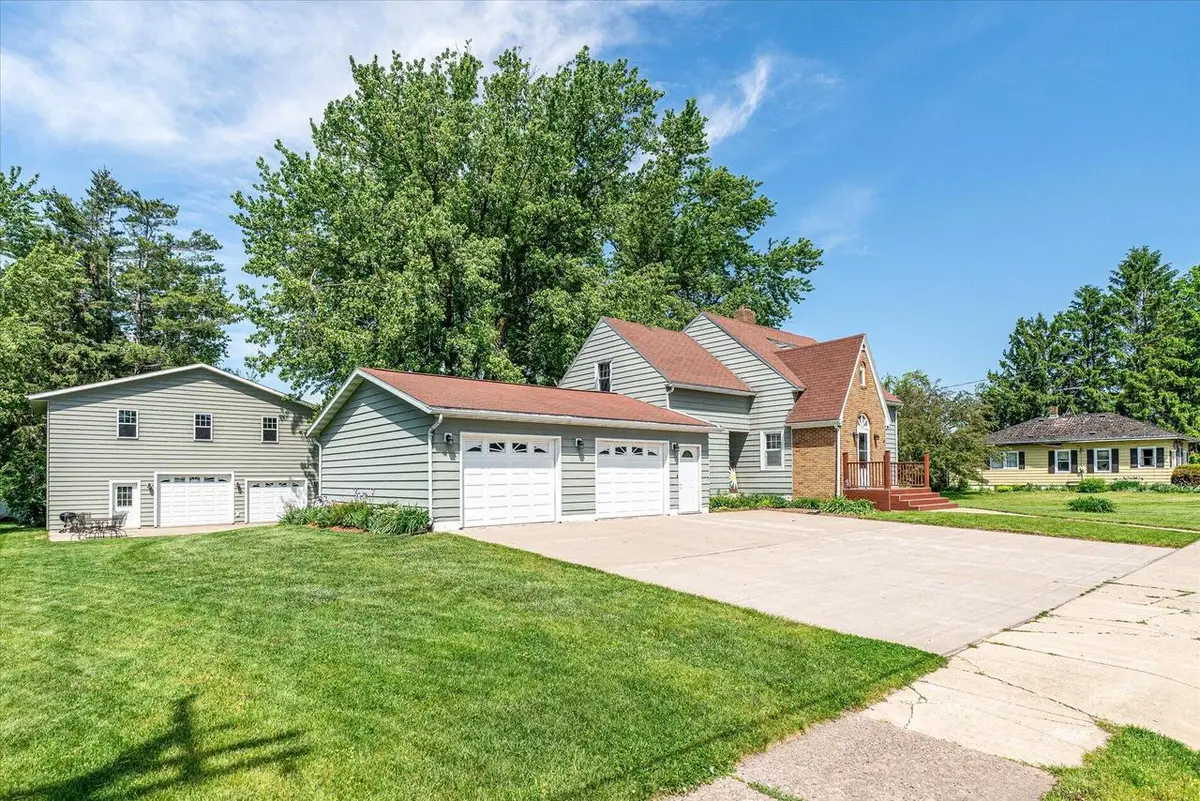 409 Coe STREET, Cashton, WI 54619 - #1