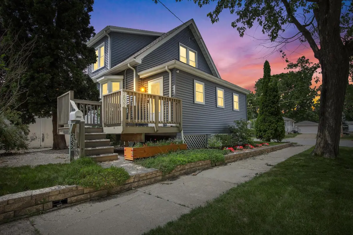2832 97th STREET, Sturtevant, WI 53177 - #1